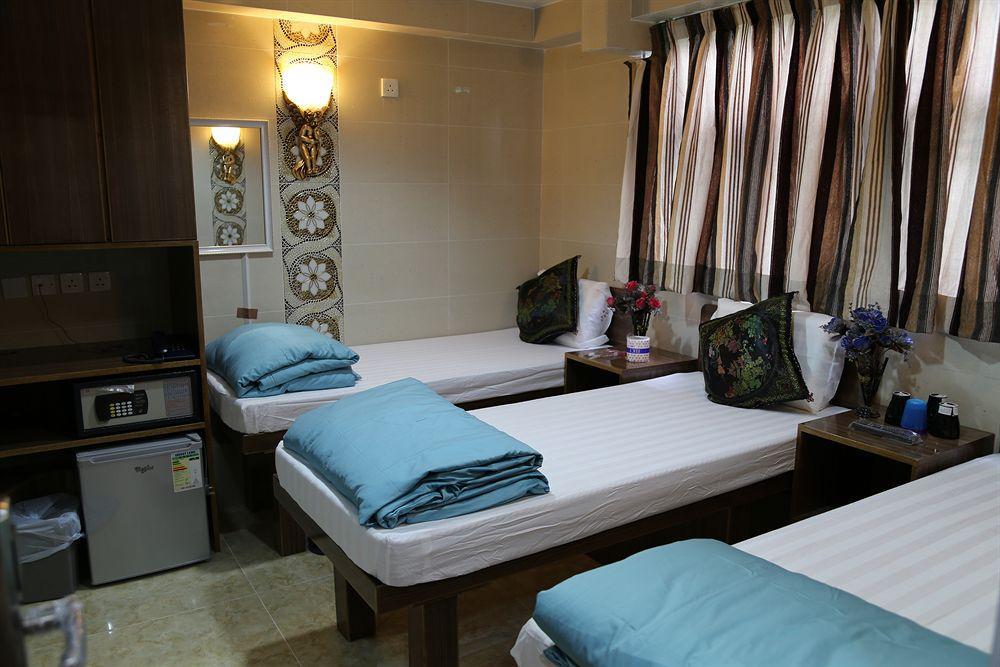 New Tokyo Hostel Hong Kong Dış mekan fotoğraf