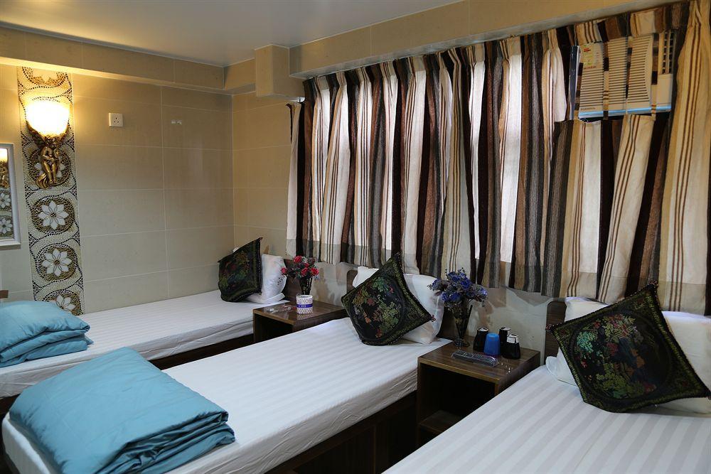 New Tokyo Hostel Hong Kong Dış mekan fotoğraf