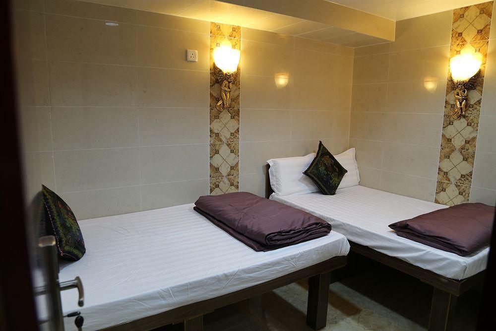 New Tokyo Hostel Hong Kong Dış mekan fotoğraf