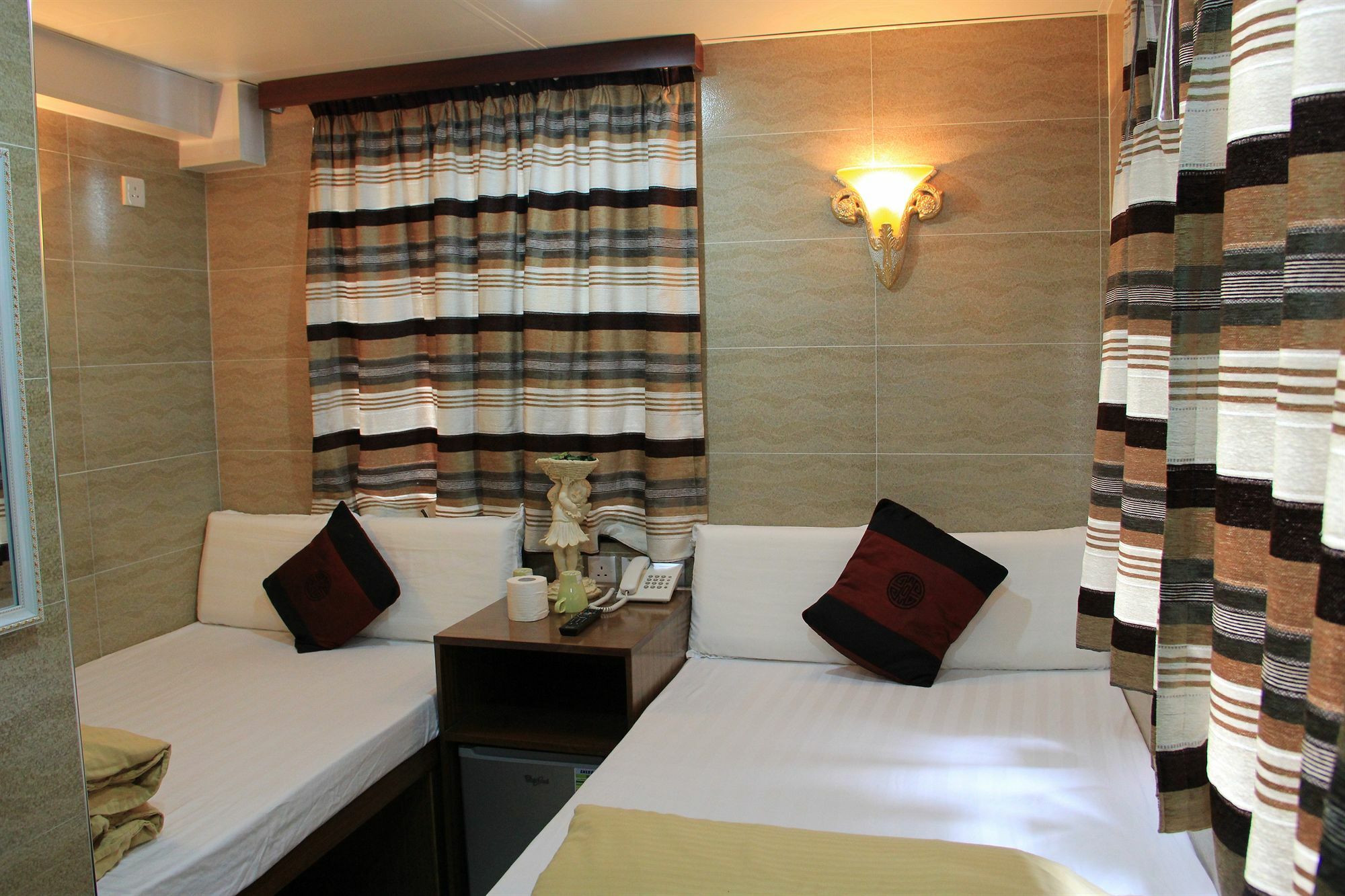 New Tokyo Hostel Hong Kong Dış mekan fotoğraf