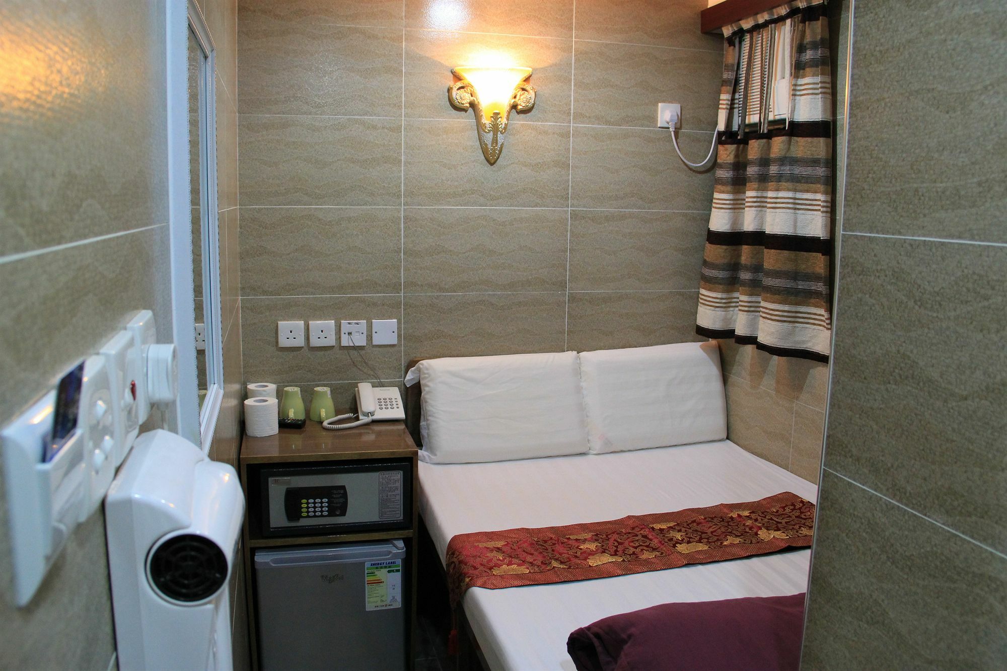 New Tokyo Hostel Hong Kong Dış mekan fotoğraf