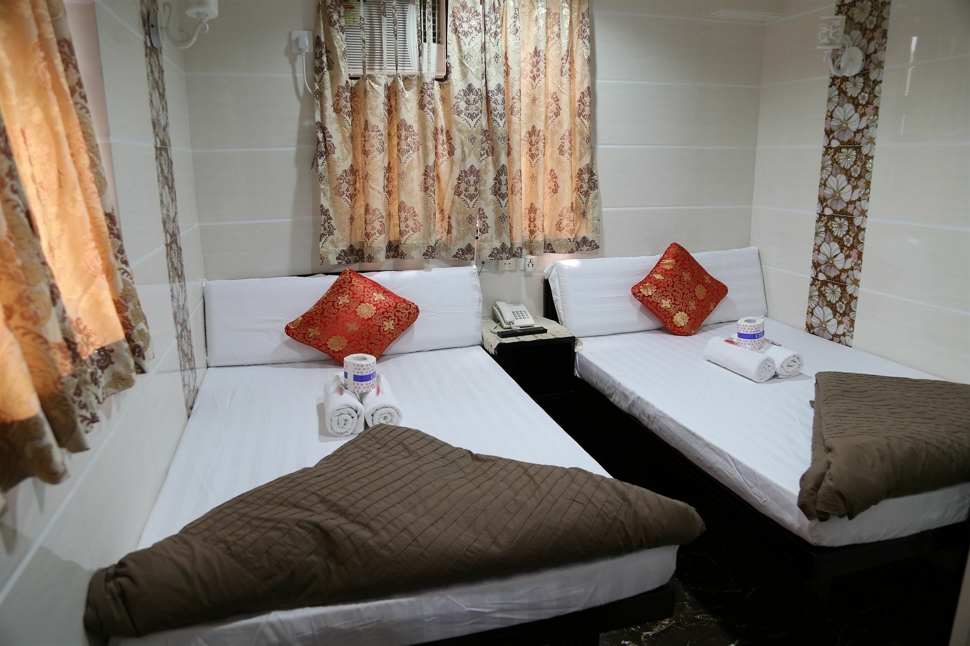 New Tokyo Hostel Hong Kong Dış mekan fotoğraf