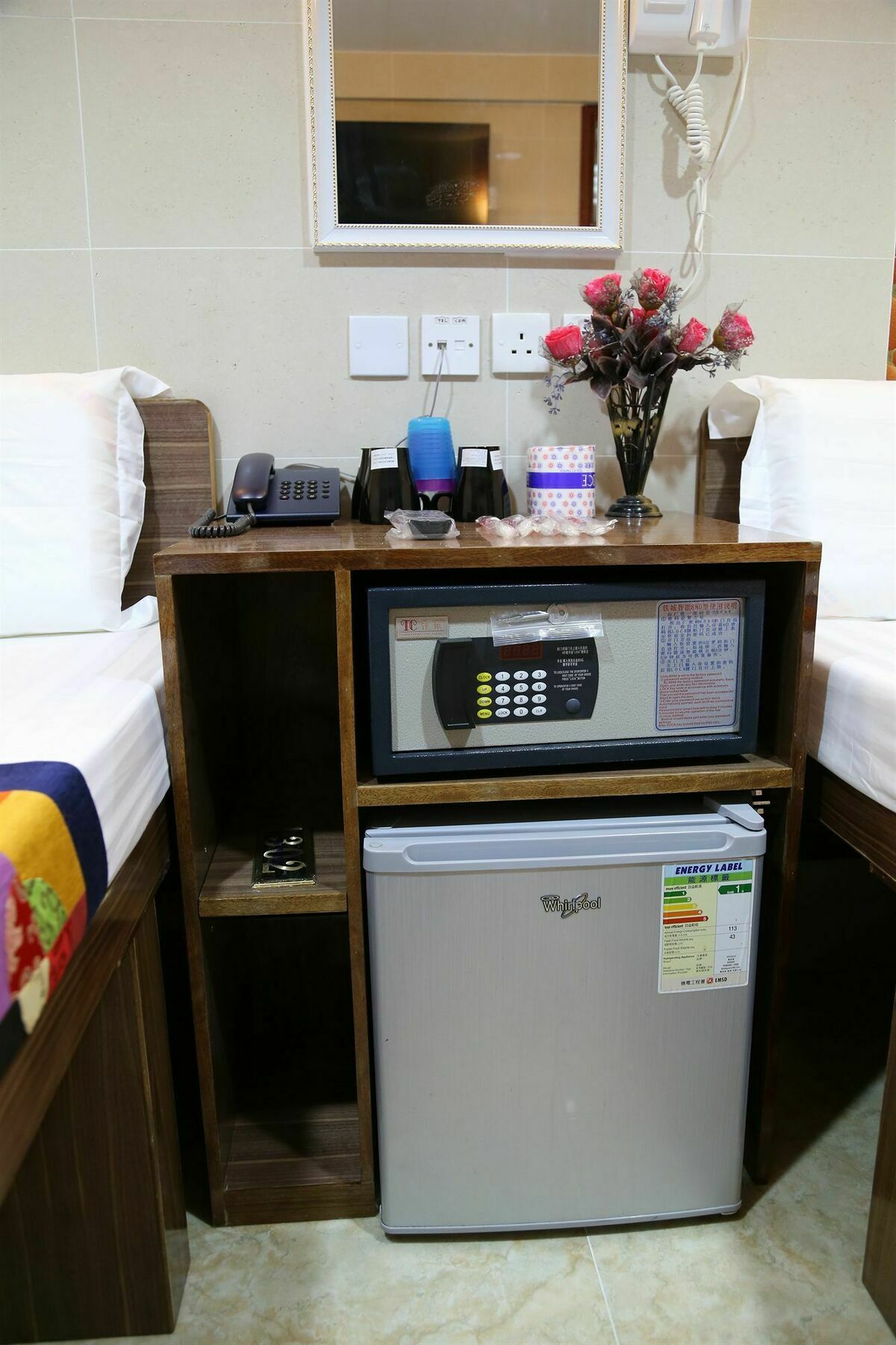 New Tokyo Hostel Hong Kong Dış mekan fotoğraf