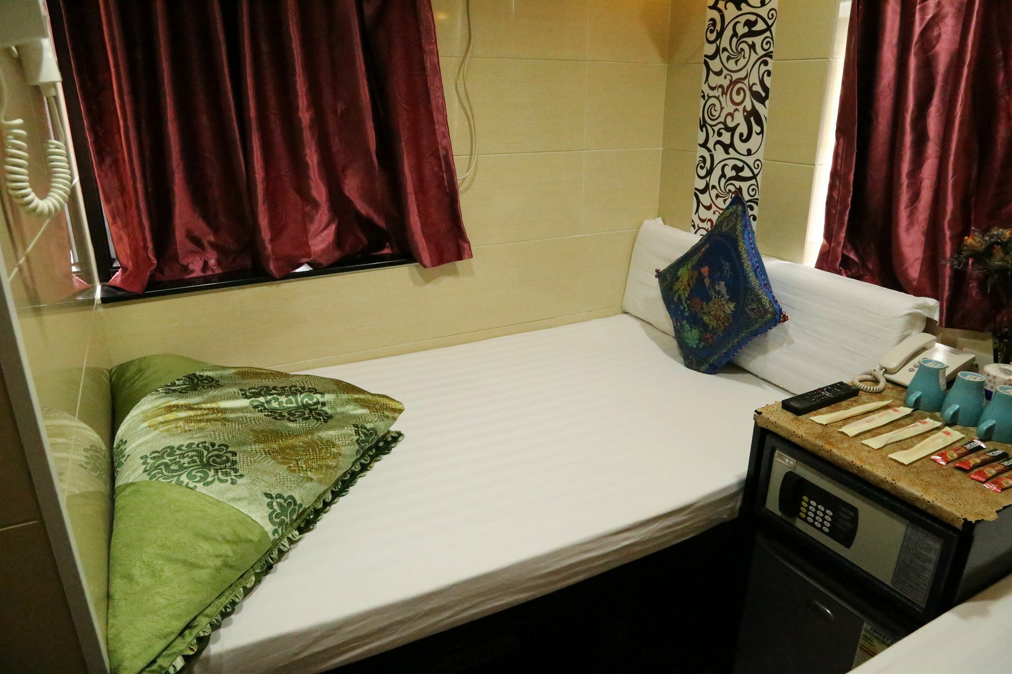 New Tokyo Hostel Hong Kong Dış mekan fotoğraf
